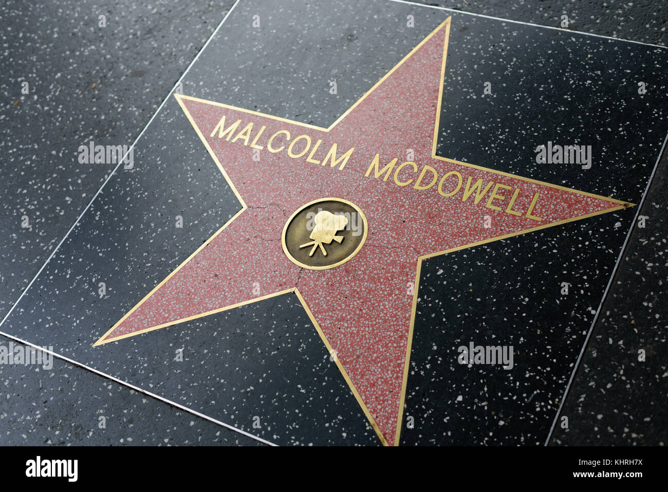 HOLLYWOOD, CA - DEZEMBER 06: Malcolm McDowell Star auf dem Hollywood Walk of Fame in Hollywood, Kalifornien am 6. Dezember 2016. Stockfoto