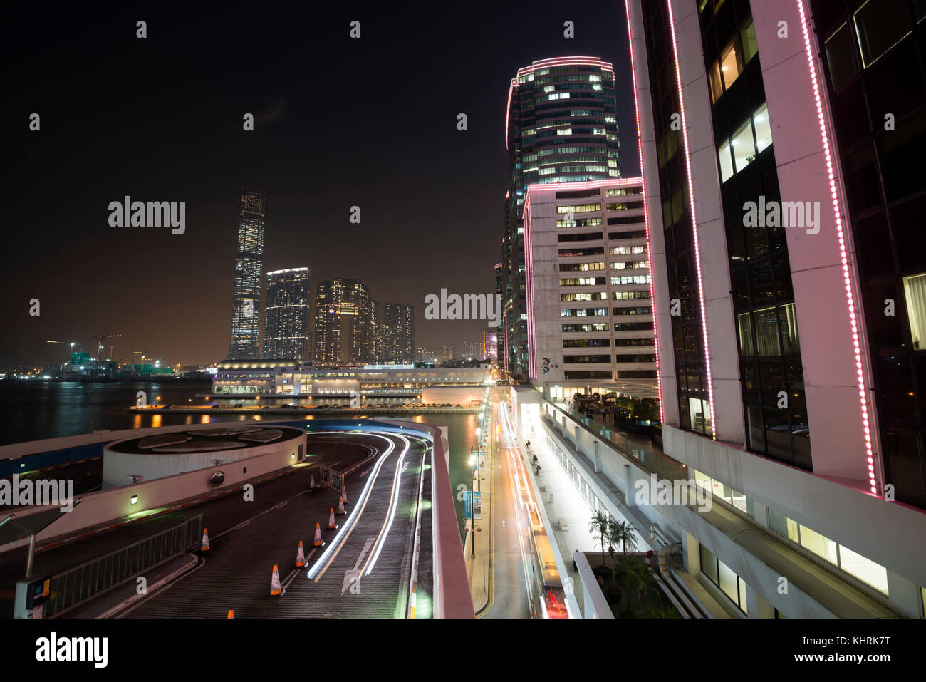 Die neue Skyline von Kowloon und Hong Kong höchstes Gebäude, das International Commerce Center ICC, Hong Kong, China. Stockfoto