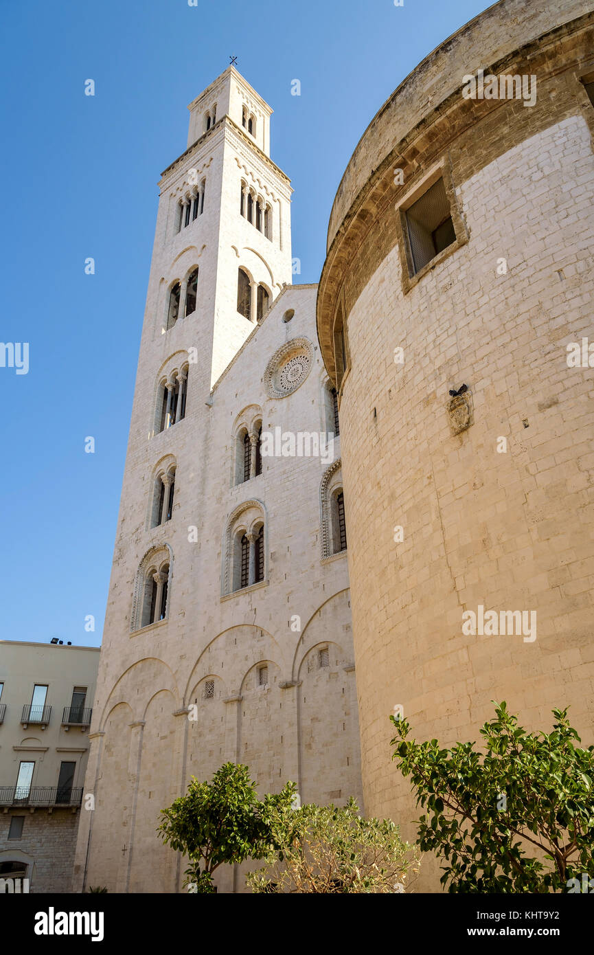 Glockenturm der Kathedrale San Sabino in Bari, Apulien, Italien Stockfoto