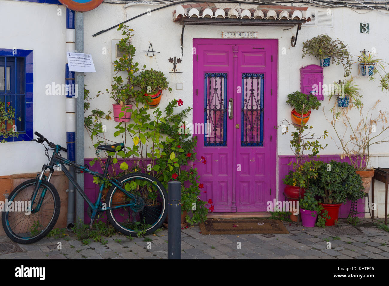 Bunten traditionellen Haus in Almunecar, Spanien Stockfoto