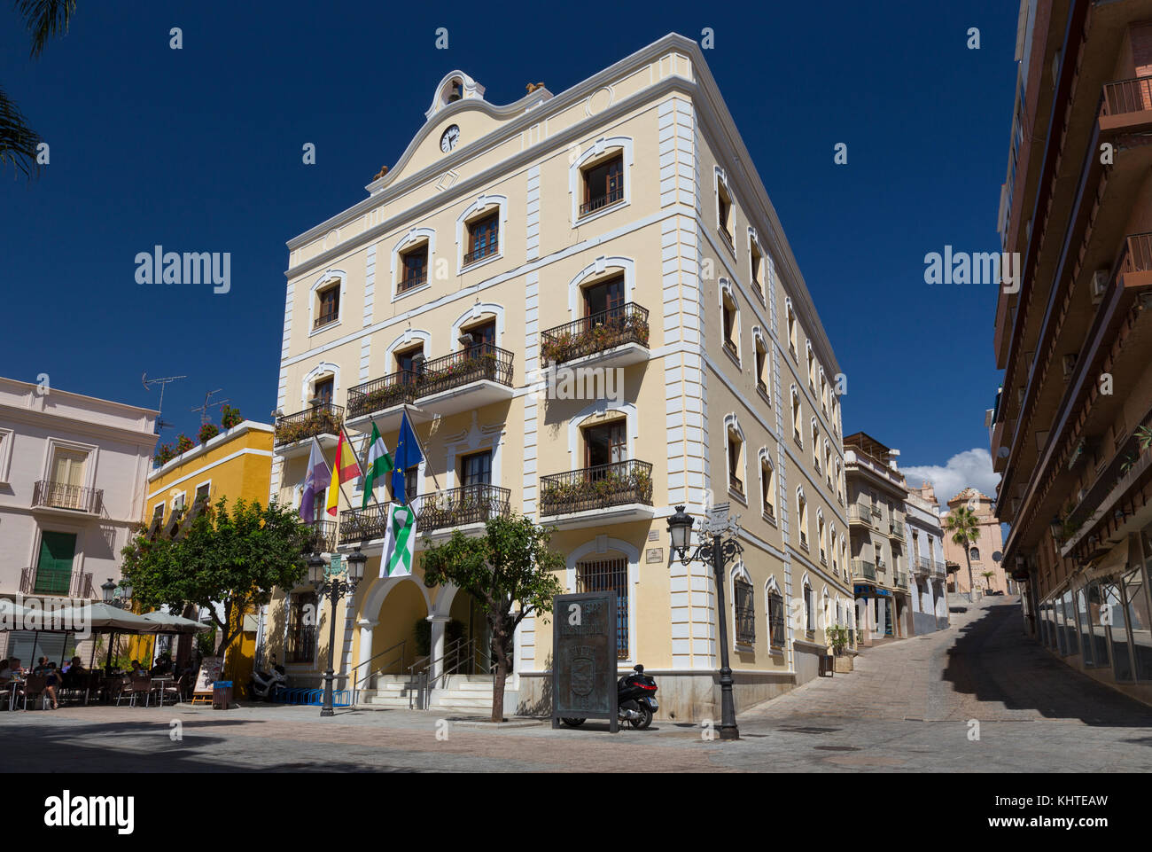 Almunecar Rathaus, Plaza Constitución, Spanien Stockfoto