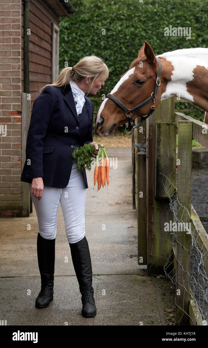 Personalisierter Hoodie Reiten Springen Cob Pony Reiter
