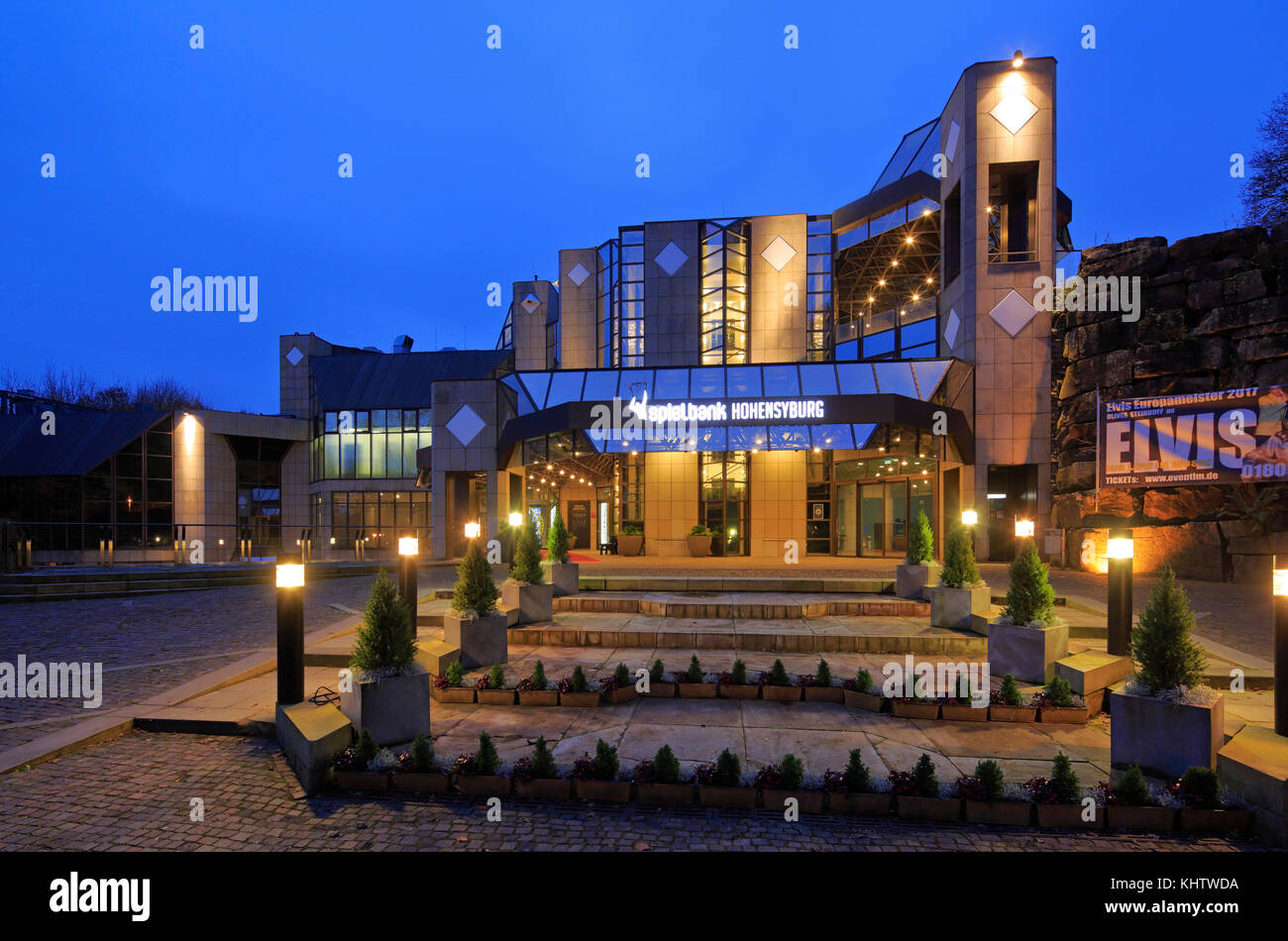 D-Dortmund, Ruhrgebiet, Westfalen, Nordrhein - Westfalen, NRW, d - Dortmund - syburg, ardeygebirge, Casino Hohensyburg, Casino, Spielbank, Spiele Haus, Nacht Foto, Blaue Stunde, Beleuchtung Stockfoto D-Dortmund, Ruhrgebiet, Westfalen, Nordrhein - Westfalen, NRW, d - Dortmund - syburg, ardeygebirge, Casino Hohensyburg, Casino, Spielbank, Spiele Haus, Nacht Foto, Blaue Stunde, Beleuchtung Stockfoto