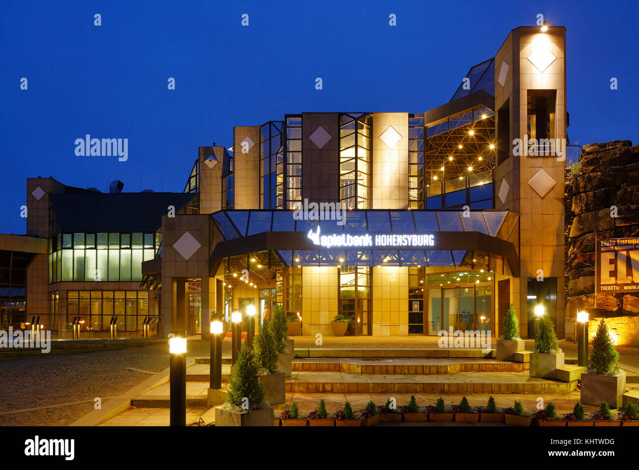 D-Dortmund, Ruhrgebiet, Westfalen, Nordrhein - Westfalen, NRW, d - Dortmund - syburg, ardeygebirge, Casino Hohensyburg, Casino, Spielbank, Spiele Haus, Nacht Foto, Blaue Stunde, Beleuchtung Stockfoto D-Dortmund, Ruhrgebiet, Westfalen, Nordrhein - Westfalen, NRW, d - Dortmund - syburg, ardeygebirge, Casino Hohensyburg, Casino, Spielbank, Spiele Haus, Nacht Foto, Blaue Stunde, Beleuchtung Stockfoto