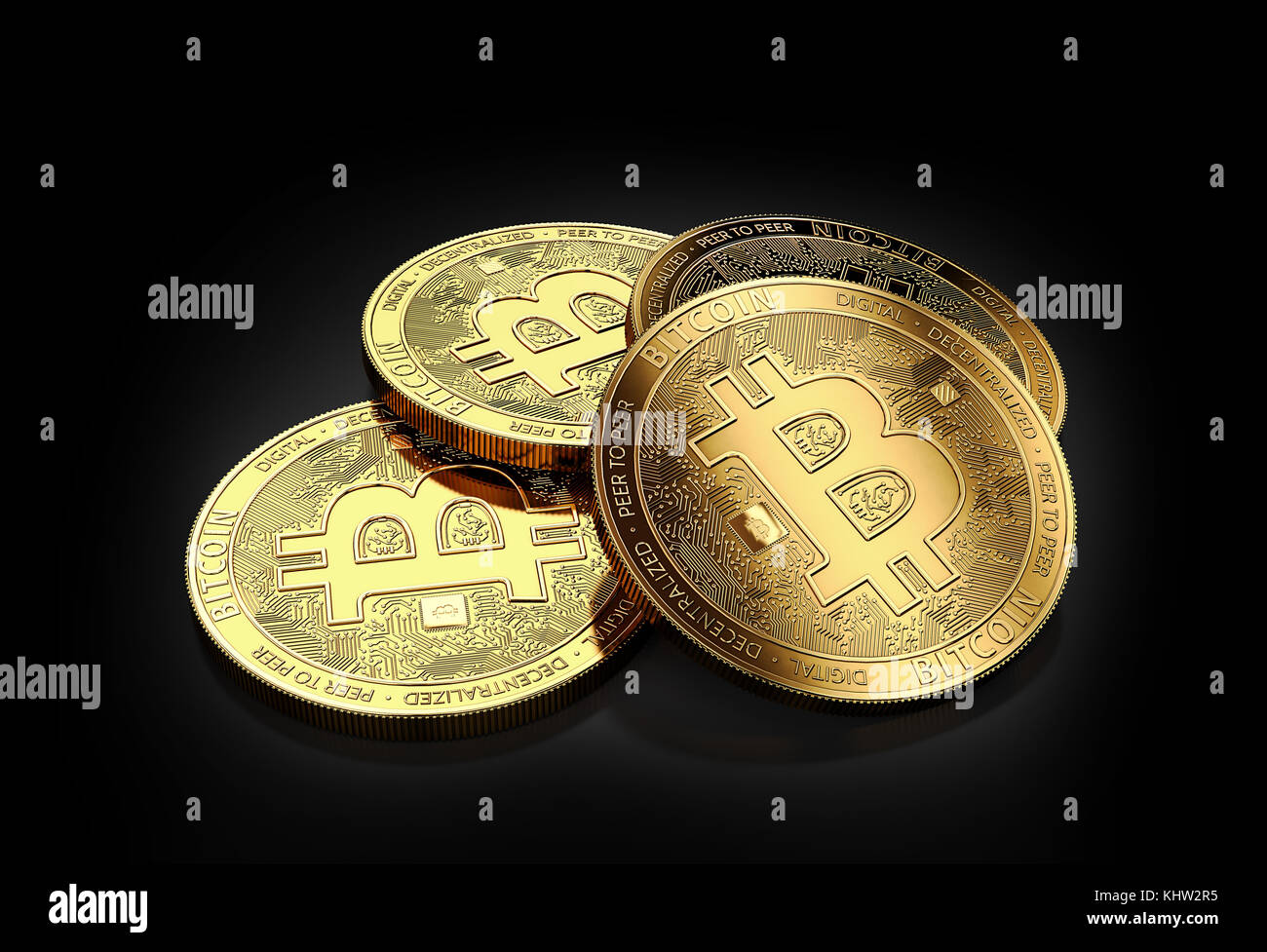 Stapel mit vier goldenen Bitcoins Festlegung auf dem schwarzen Hintergrund. 3D-Rendering Stockfoto