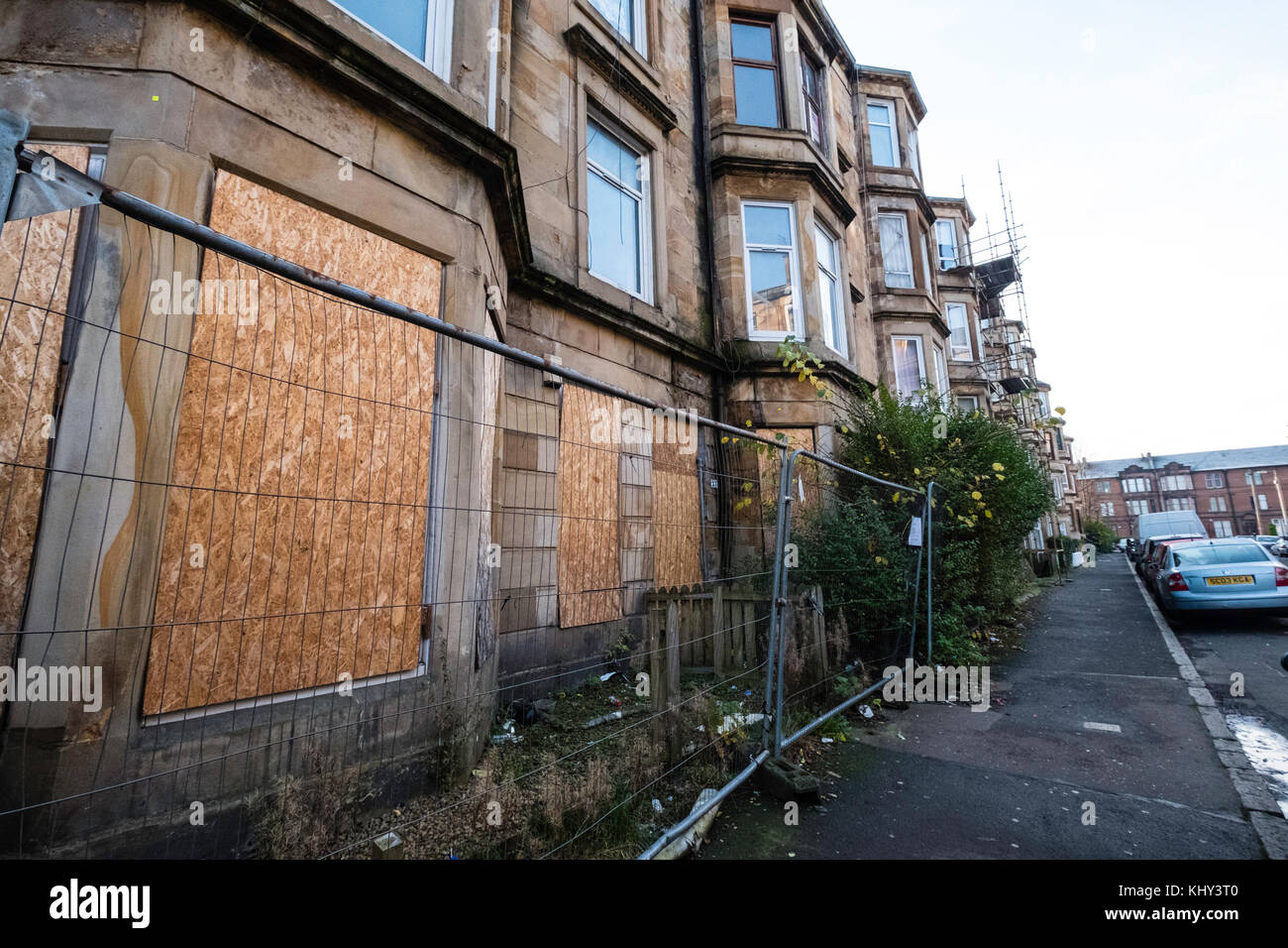 Verurteilte Mietswohnung Gebäude warten auf Abriss in beraubten Govanhill Bezirk von Glasgow, Schottland, Vereinigtes Königreich Stockfoto