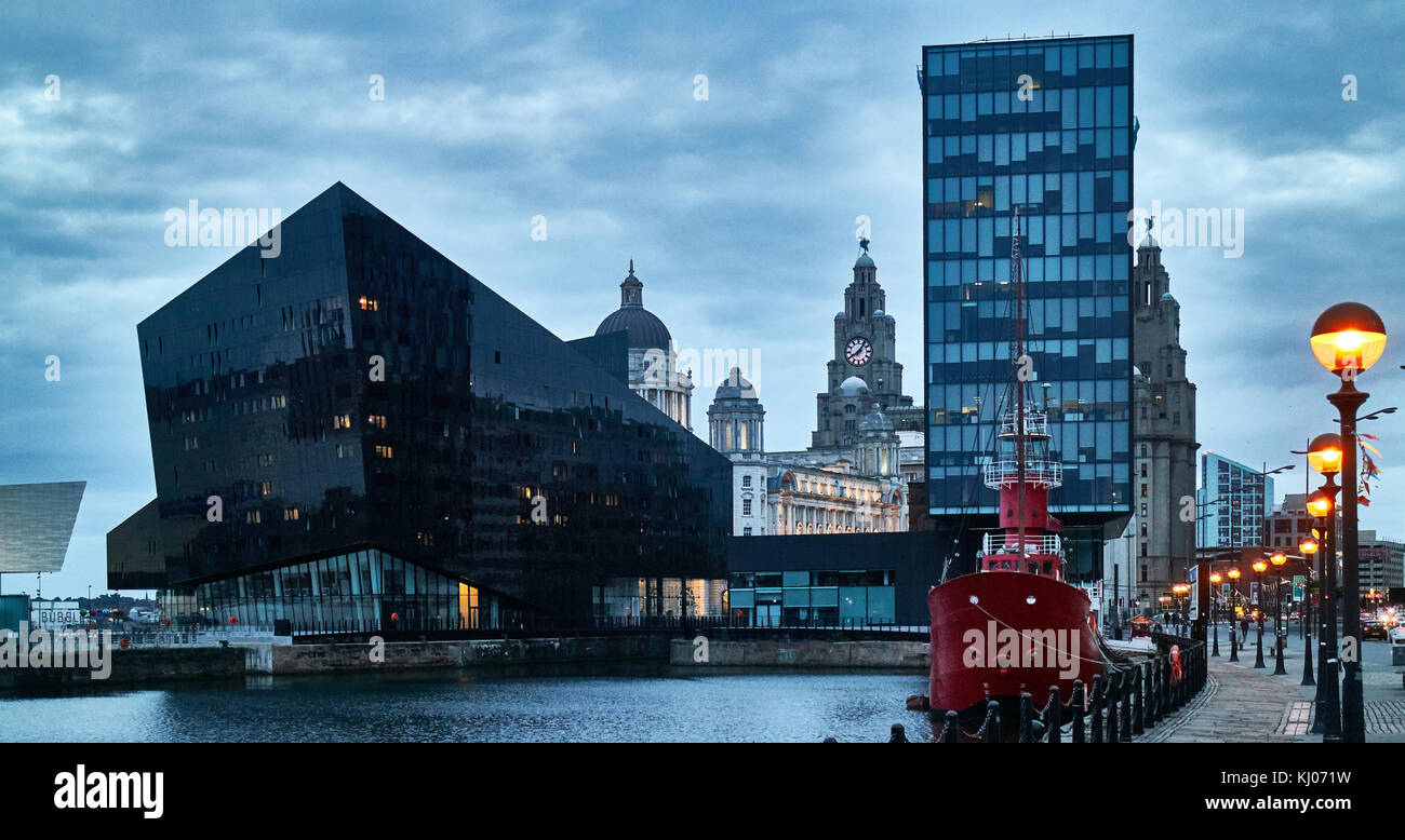 England, Merseyside, Liverpool City Waterfront Stockfoto ...