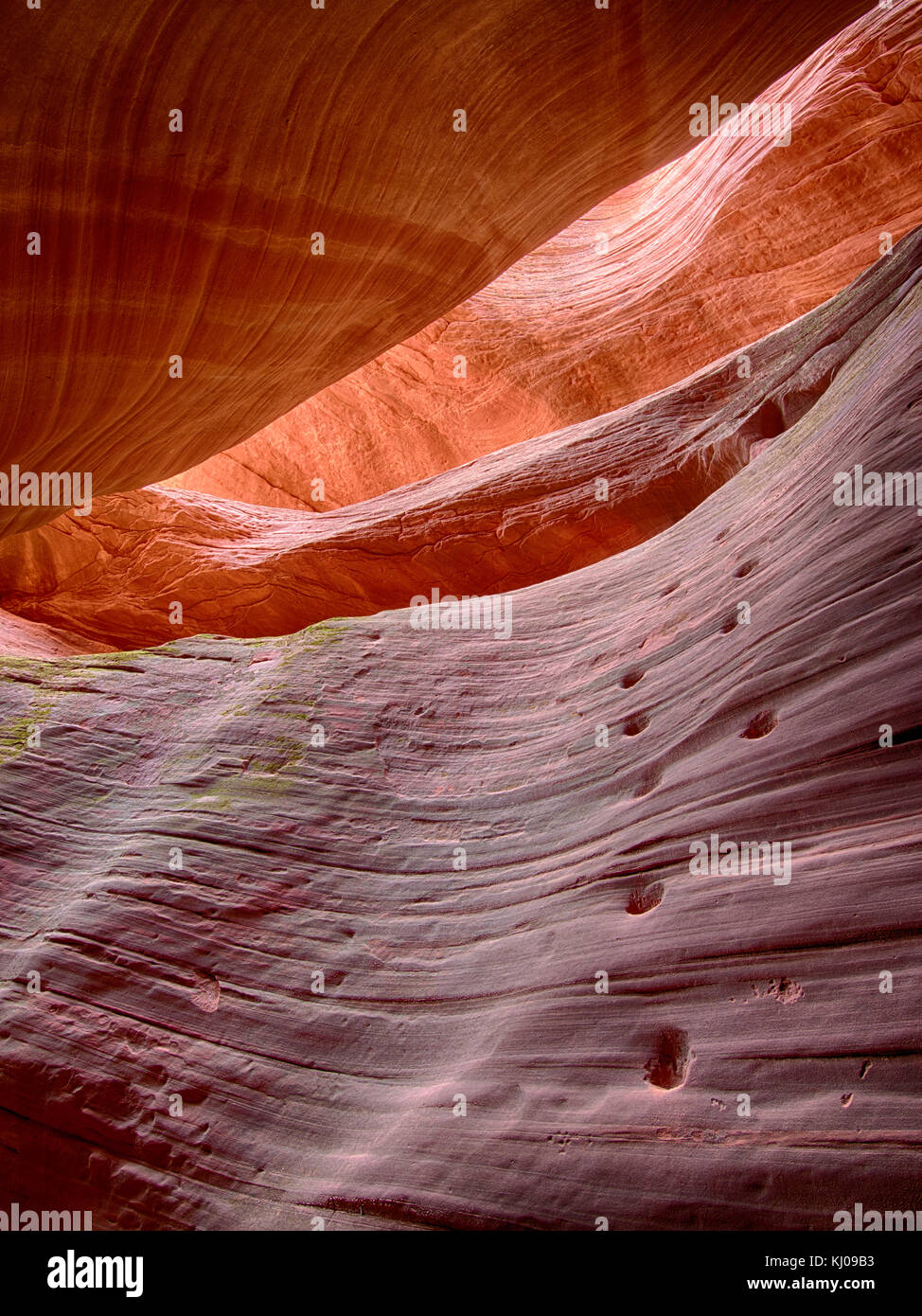 Moki Schritte in Sandstein Mauer, Peek-A-Boo Slot Canyon, Kanab, Utah Stockfoto