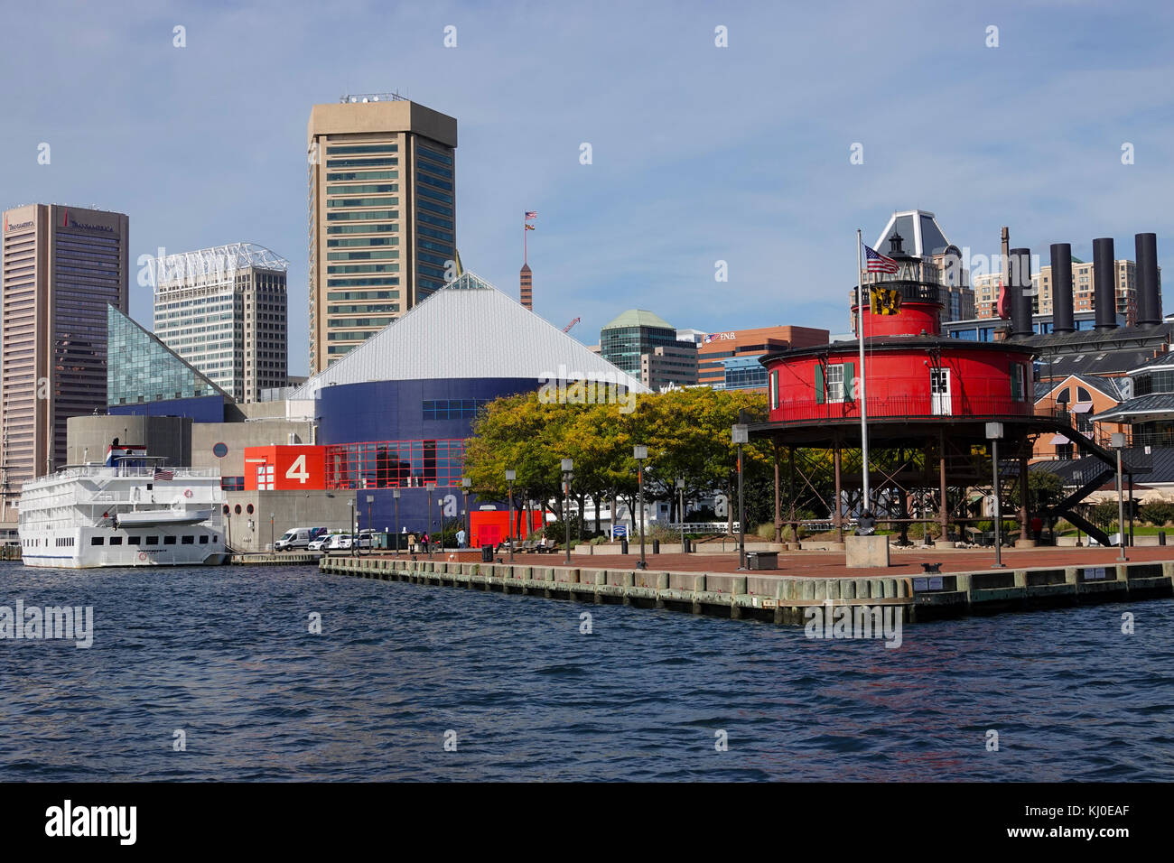 Usa Baltimore Maryland MD Inner Harbour City Waterfront Tag Sommer Leuchtturm Museum Stockfoto