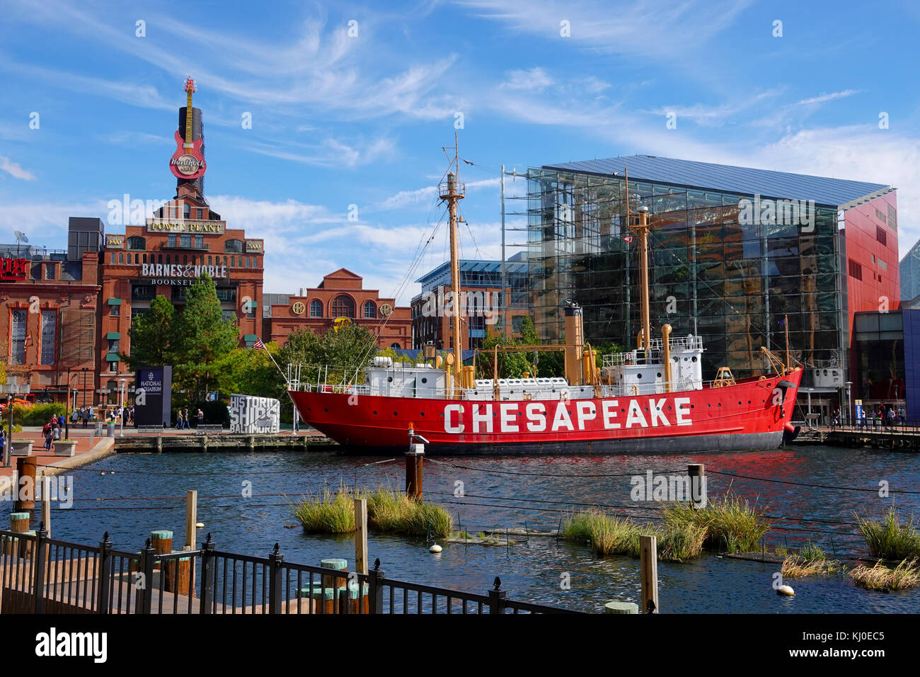Usa Baltimore Maryland MD Inner Harbour City Waterfront Tag Sommer chesapeake Feuerschiff aquarium Stockfoto