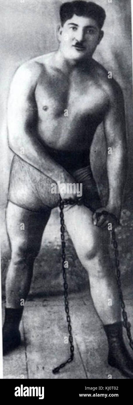 Die aserbaidschanische Wrestler in Zorkhana Stockfoto