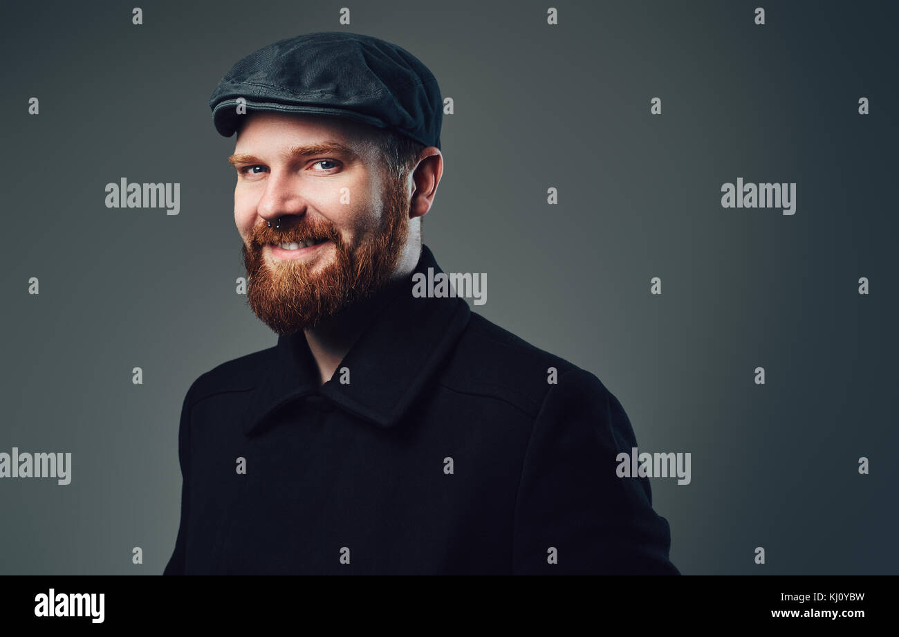 Ein Mann mit Barbarossa Ferien auf grauen Hintergrund. Stockfoto