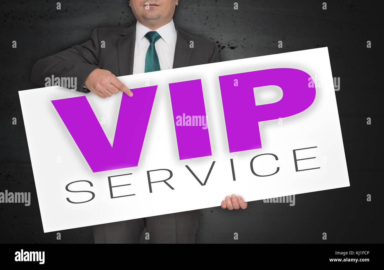Vip-service Poster ist von Geschäftsmann gehalten. Stockfoto