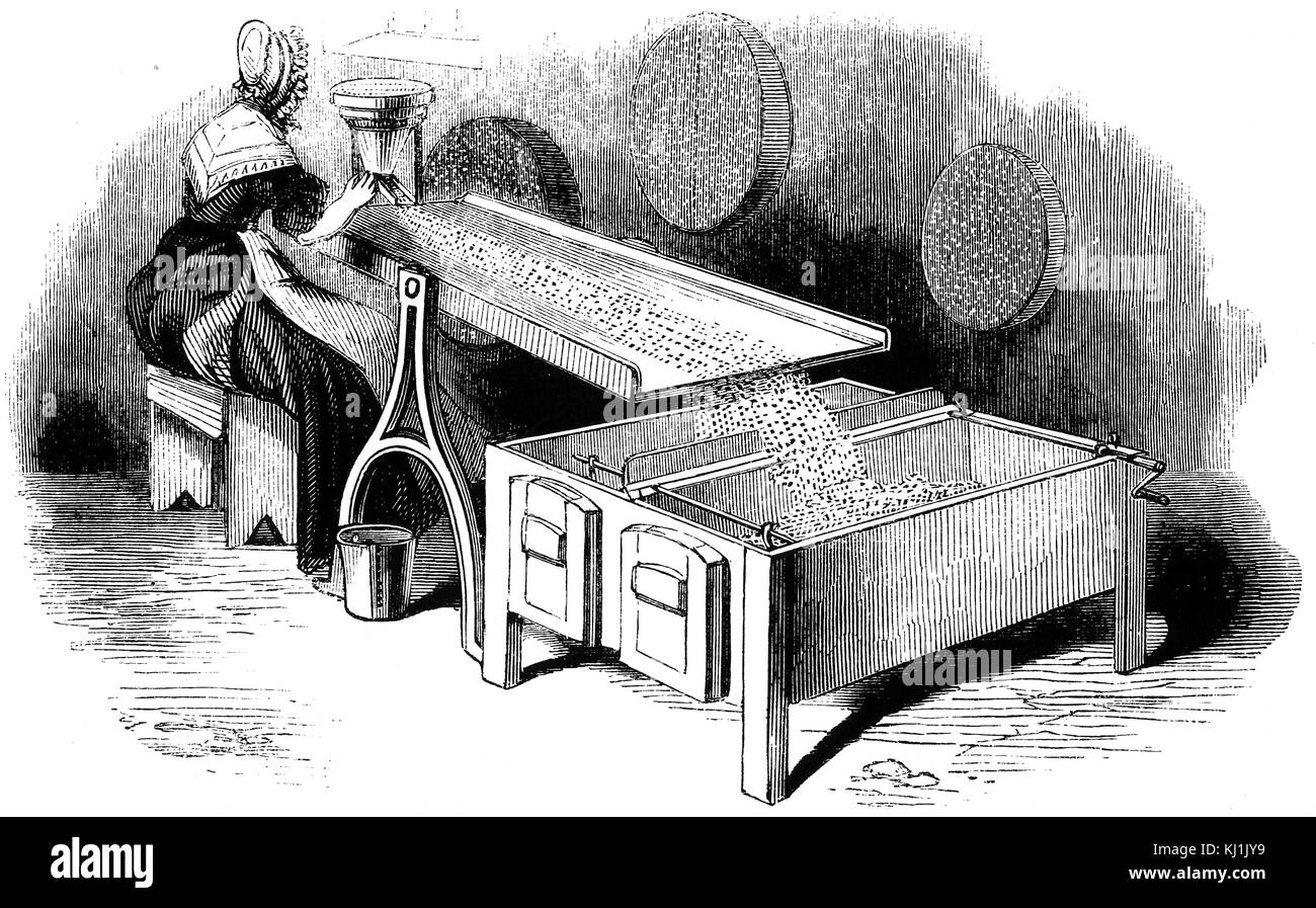 Kupferstich mit der Darstellung der Sortierung von Blei Schüsse gesiebt erschossen erlaubt ist eine schiefe Ebene hinunter zu rollen. Vom 19. Jahrhundert Stockfoto