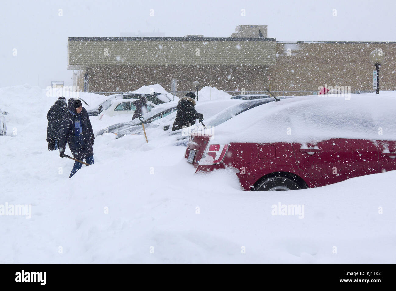 Winterdienst in der Stadt Quebec nach einem riesigen Schneesturm Stockfoto