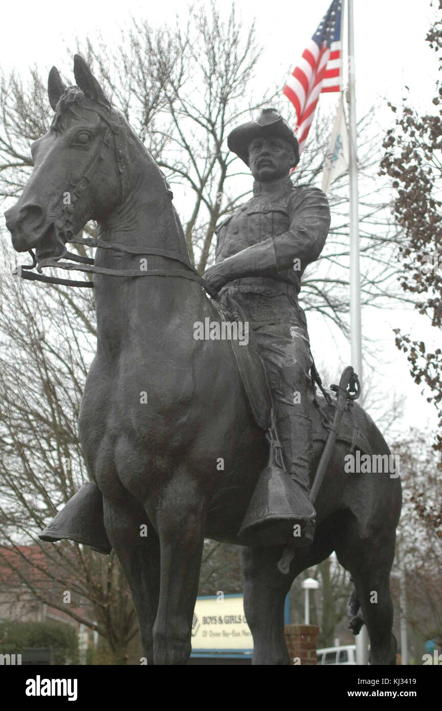 Statue von Präsident Theodore Roosevelt in seiner Rough Rider gleichmäßig auf dem Pferderücken Stockfoto
