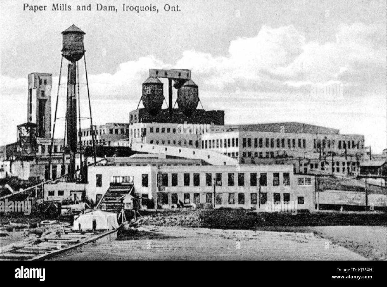 Abitibi Macht und Paper Company - Iroquois Falls, Ontario, Kanada (1930) Stockfoto
