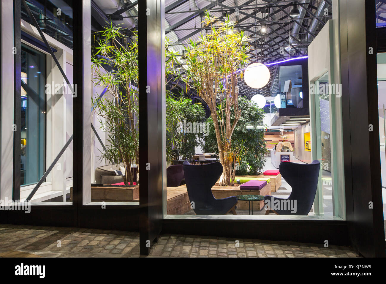Neuer Tag ein schickes, modernes Restaurant in der Nähe von St Pancras, London, UK. Stockfoto