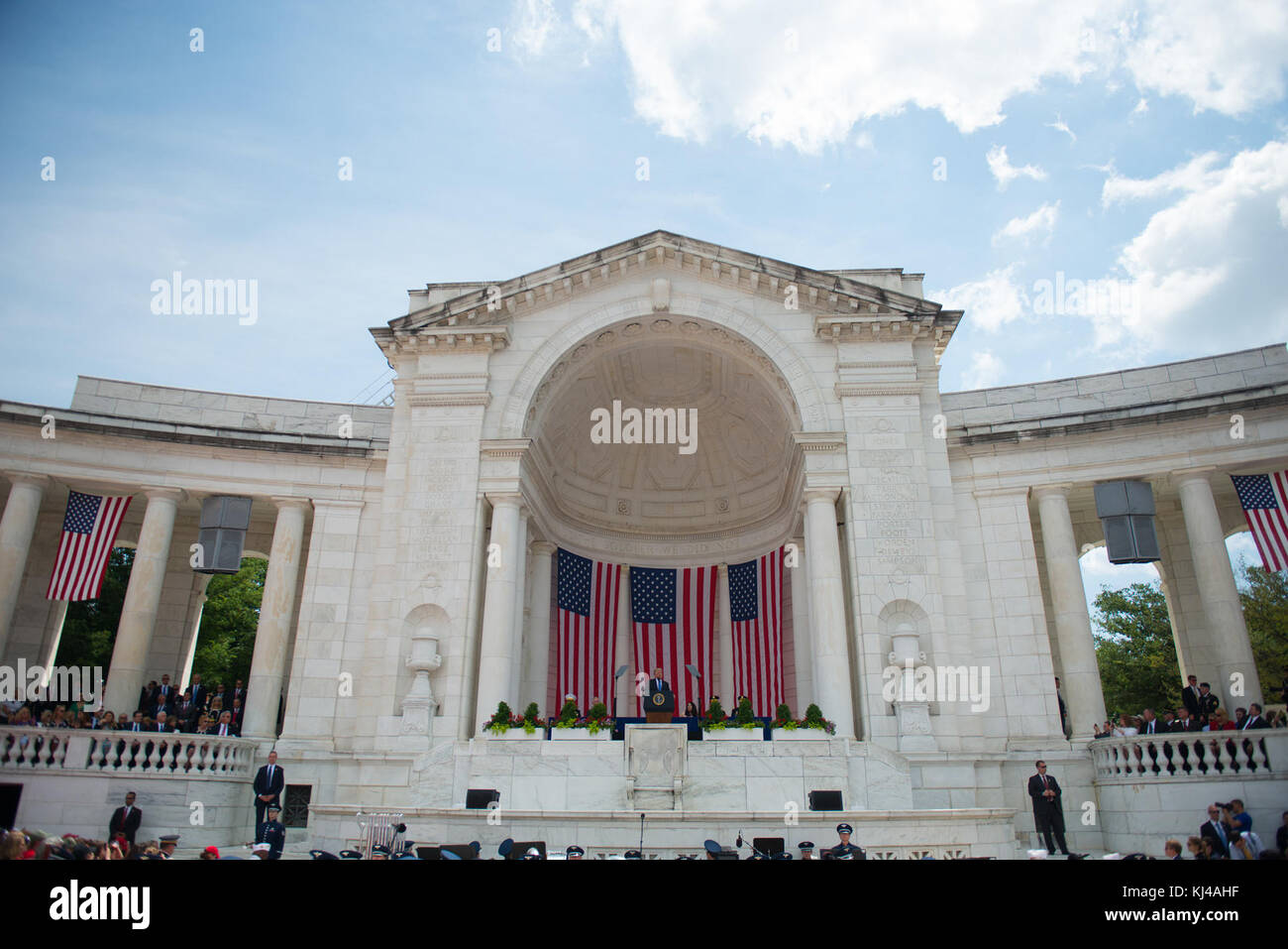 Das Memorial Day Wochenende 2017 - Präsident Donald J. Trumpf spricht an der Memorial Amphitheater (34606843260) Stockfoto