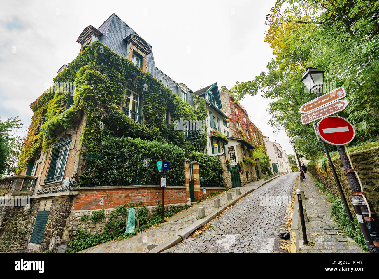 Straße in Montmare distric von Paris, Frankreich Stockfoto