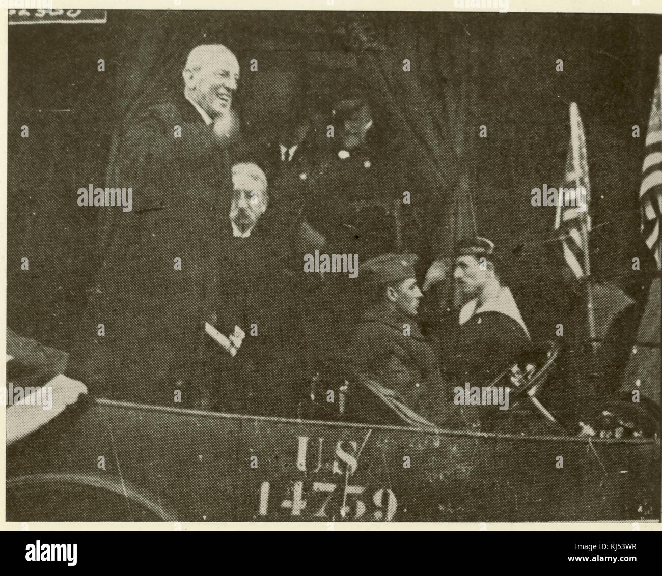 Pariser und Amerikaner grüße Woodrow Wilson in Frankreich Stockfoto