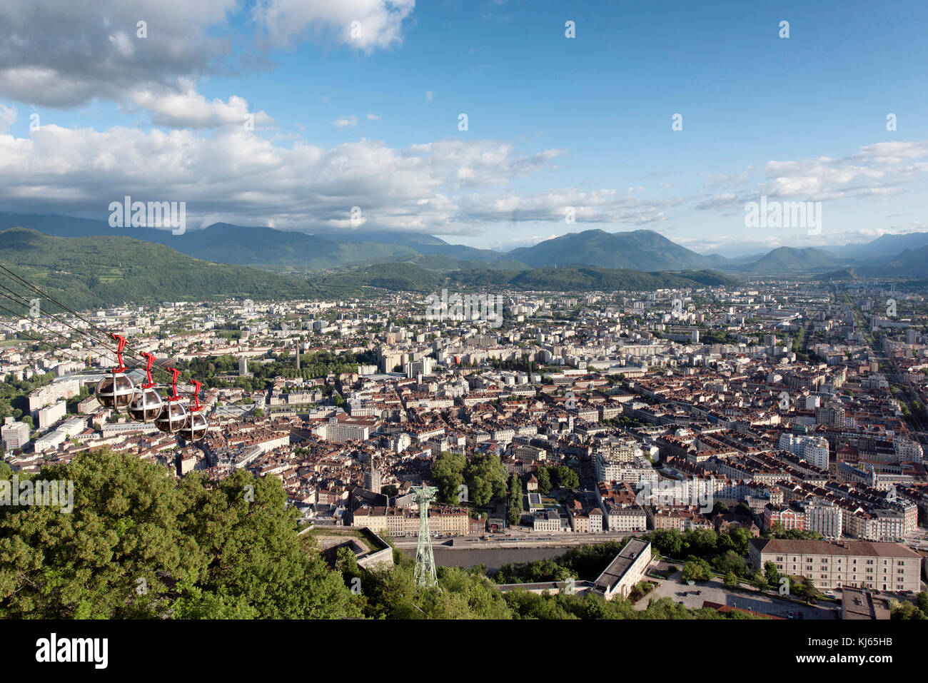 Grenoble (Region Rhône-Alpes, Frankreich): Überblick über die Stadt von der Bastille Festung. Stockfoto