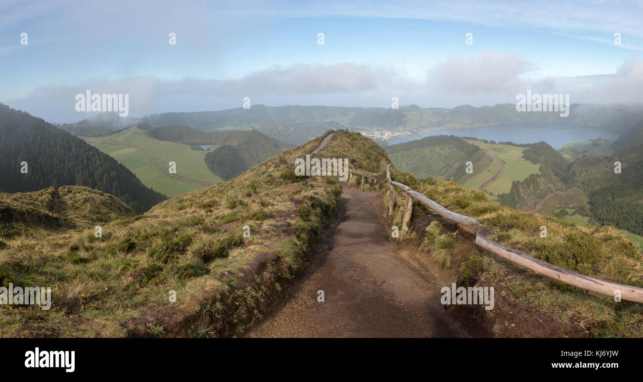 Der Aussichtspunkt Vista do Rei auf Sao Miguel, Azoren Stockfoto