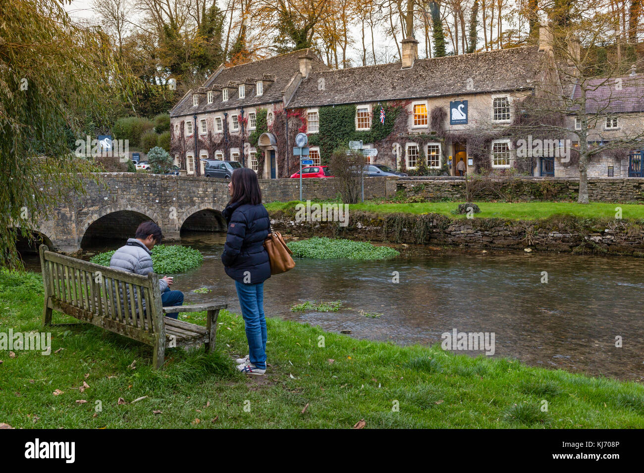 Cottages in Bibury, Cotswolds, Gloucestershire, England, Großbritannien Stockfoto