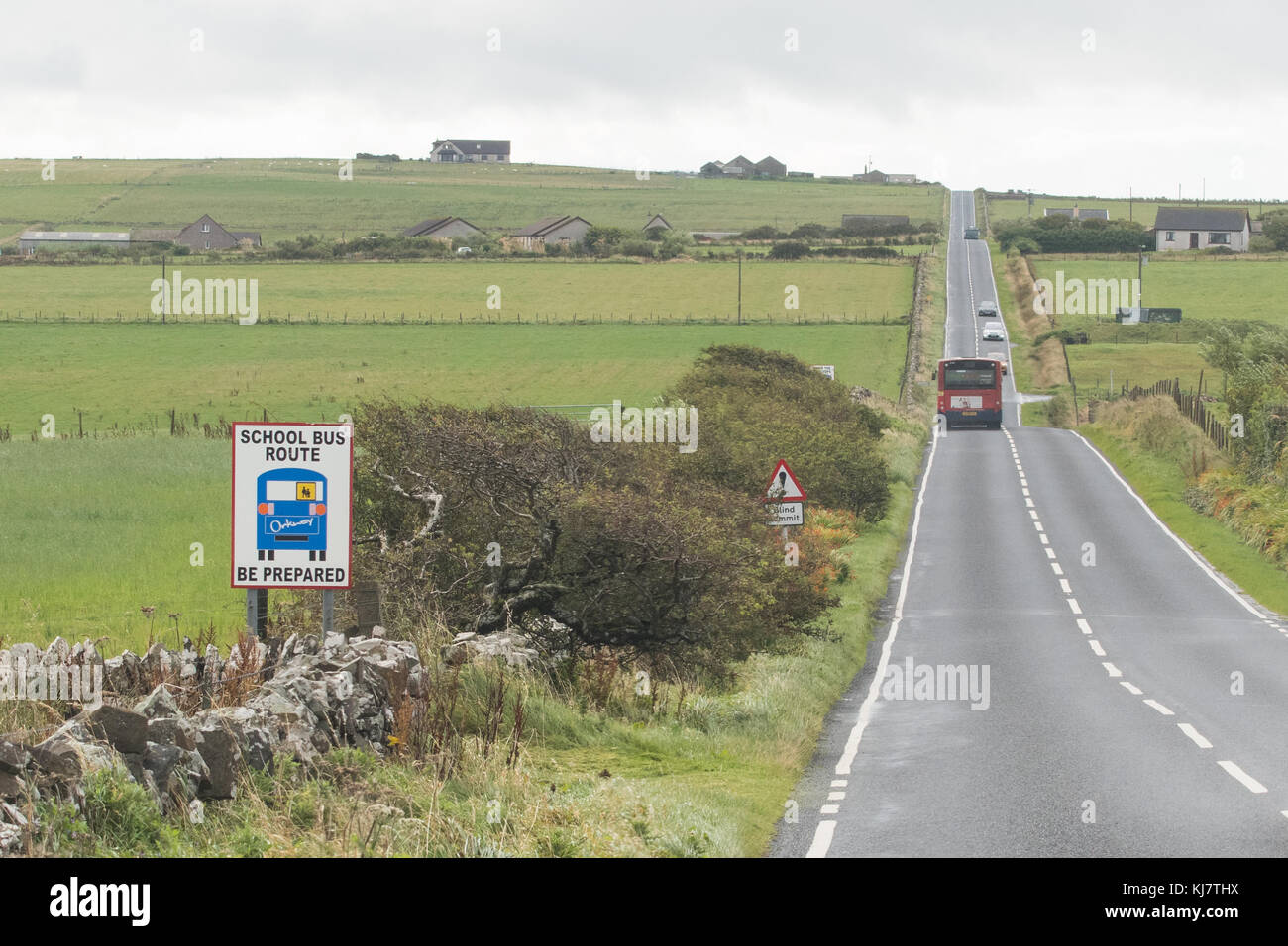 Warnschild Schultransport, Orkney Festland, Schottland, Großbritannien Stockfoto