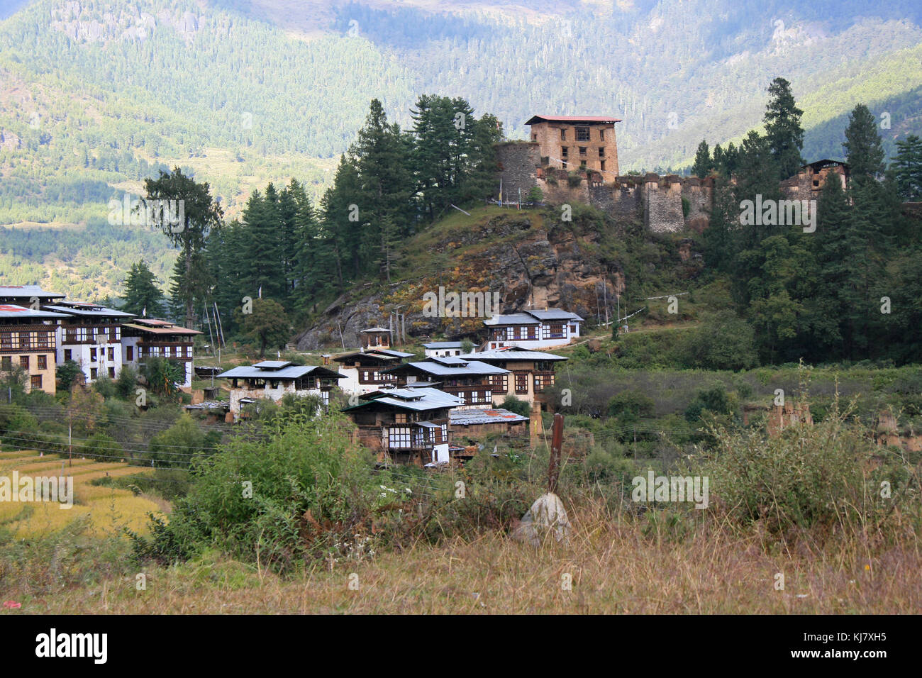 Das Dorf Drukgyal, geschlossen nach Paro (Bhutan). Stockfoto