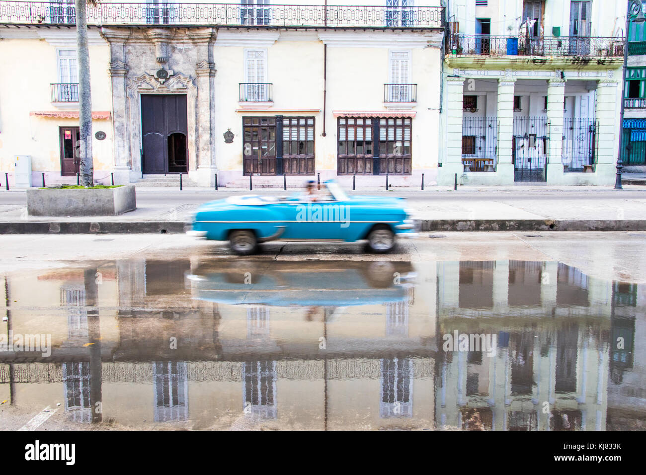 Street Scene, vintage American Car, die Altstadt von Havanna, Kuba Stockfoto