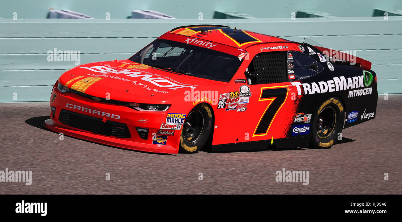 Homestead, Fla, USA. 18 Nov, 2017. Justin Allgaier, Fahrer des (7) BRANDT/TradeMark Stickstoff Chevrolet, während der 23. jährlichen Ford EcoBoost 300-NASCAR XFINITY Serie - Praxis an der Homestead-Miami Speedway in Homestead, Fla. Mario Houben/CSM/Alamy leben Nachrichten Stockfoto