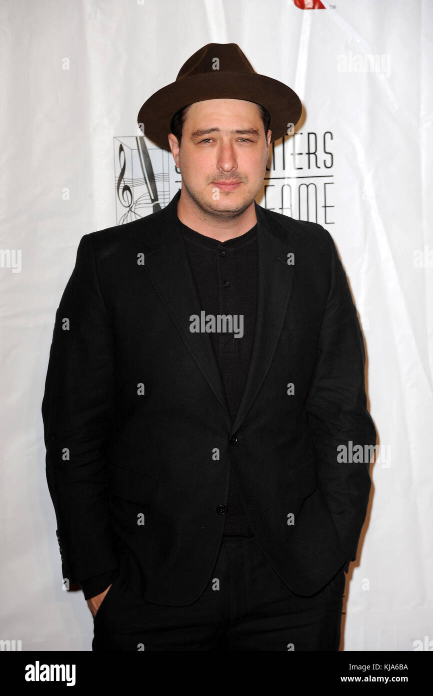 Marcus Mumford Stockfotos Und Bilder Kaufen Alamy