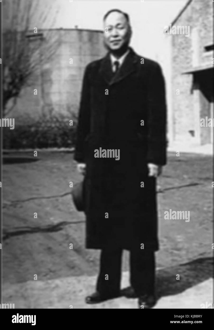 Ein Verweis auf Sun Yueqi, wahrscheinlich eine historische oder kulturelle Figur, obwohl ein weiterer Kontext nicht gegeben ist. Stockfoto Ein Verweis auf Sun Yueqi, wahrscheinlich eine historische oder kulturelle Figur, obwohl ein weiterer Kontext nicht gegeben ist. Stockfoto