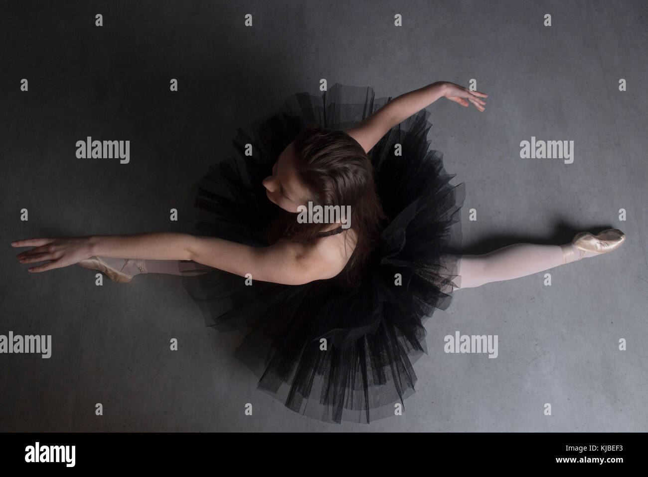 Ballet Second Position Stockfotos und -bilder Kaufen - Alamy