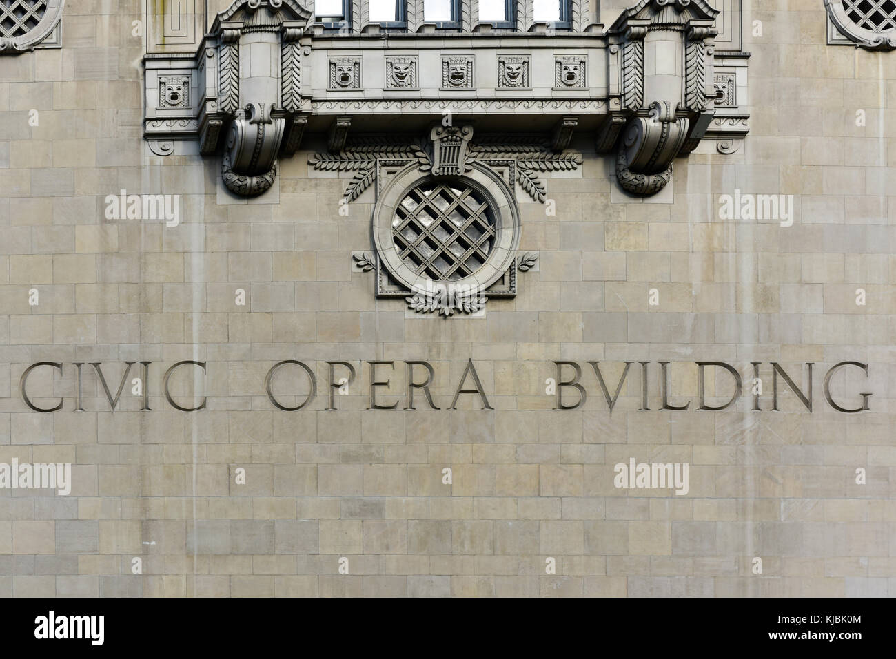 Chicago, Illinois - September 5, 2015: Das Civic Opera Gebäude ist ein 45-stöckigen Büroturm mit 20 North Wacker Drive in Chicago entfernt. Die Art déco-b Stockfoto