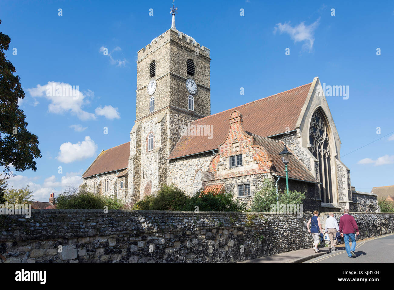 St Peter's Church, Market Street, Sandwich, Kent, England, Vereinigtes Königreich Stockfoto