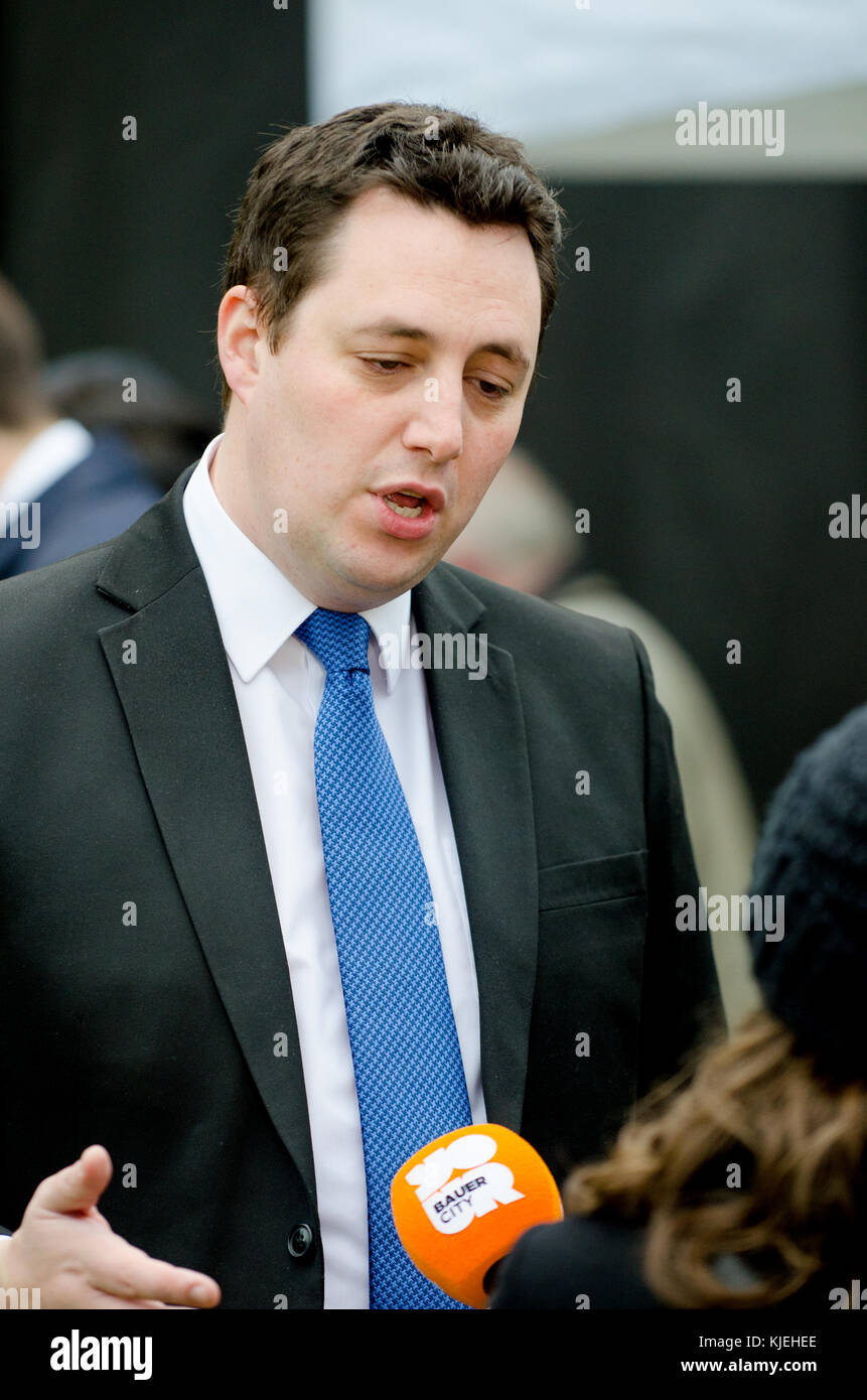 Ben Houchen (Con; erster Bürgermeister des Tees Valley) über College Green, Westminster, Gespräch über das Budget von Philip Hammonds, 22. November 2017 Stockfoto