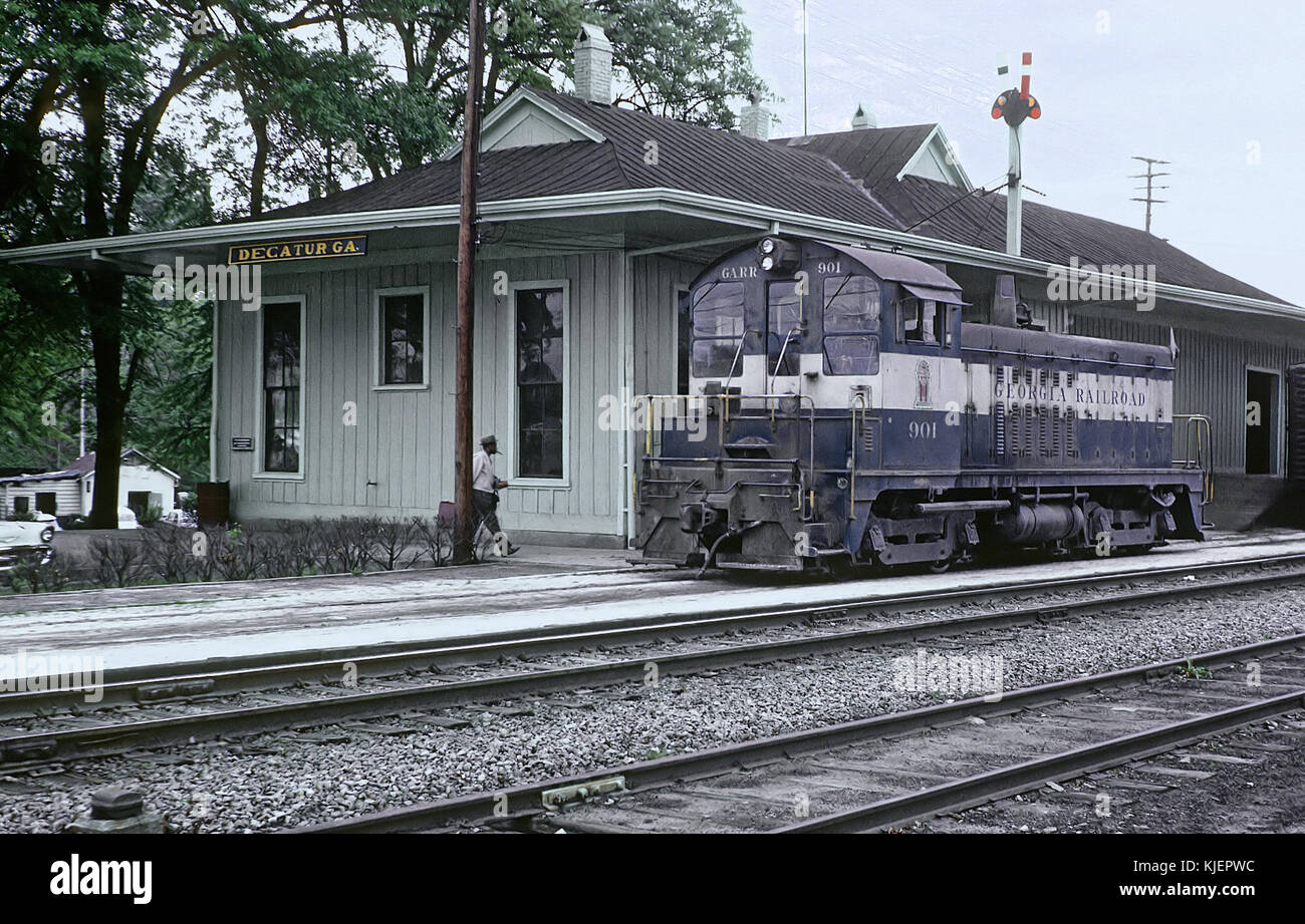 Georgien RR901 (SW7) Switching vor der Decatur, GA-Station am 12. April 1963 (22432131482) Stockfoto