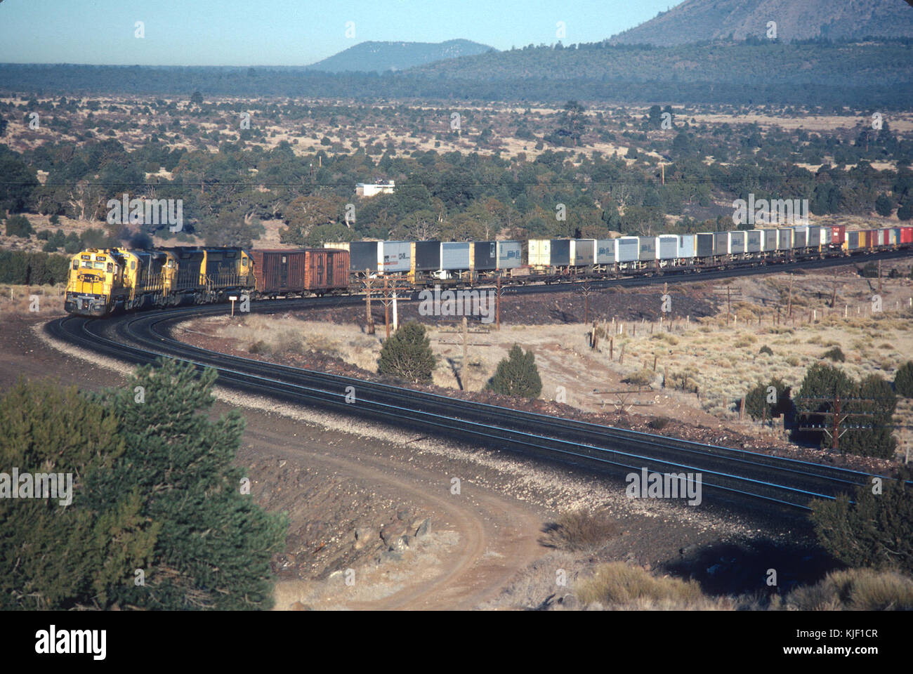 2 Züge in Darling, AZ (28580864115) Stockfoto