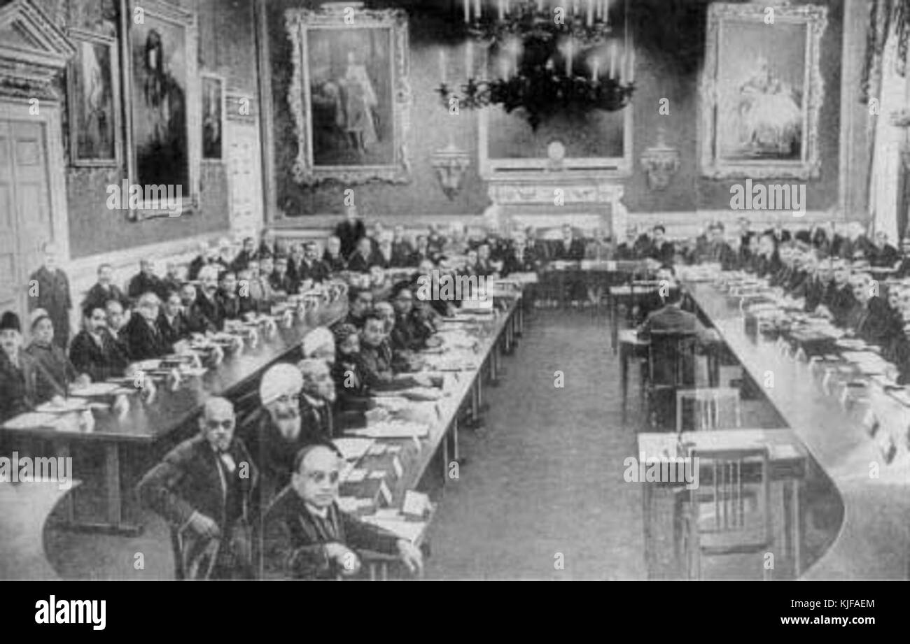 Der erste Round Table Konferenz vom 16. November 1930 bis 19. Januar 1931. Dr. Ambedkar in der ersten Reihe links Stockfoto