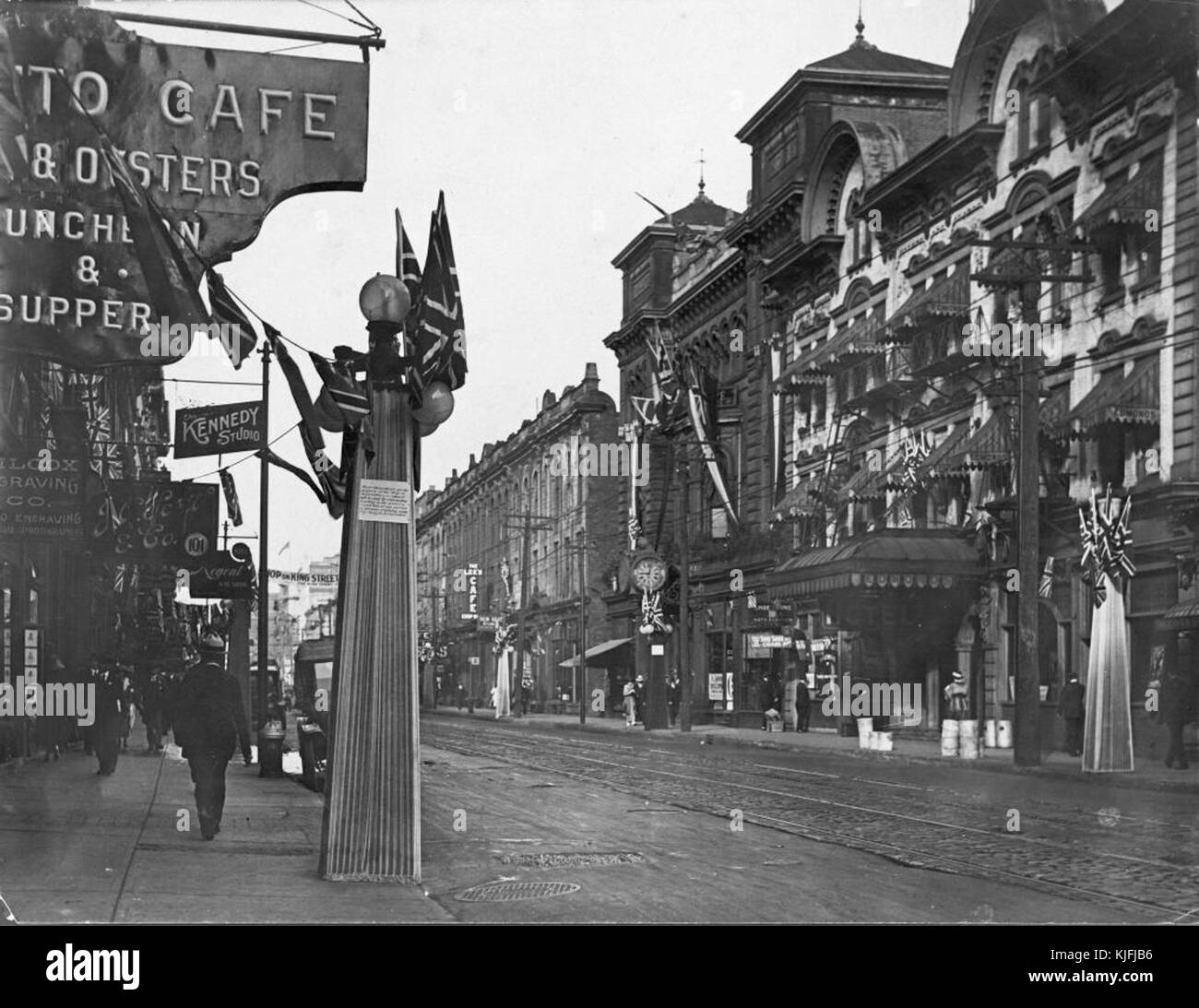 Der Yonge Street in der Nähe der King Street, 1912 Stockfoto