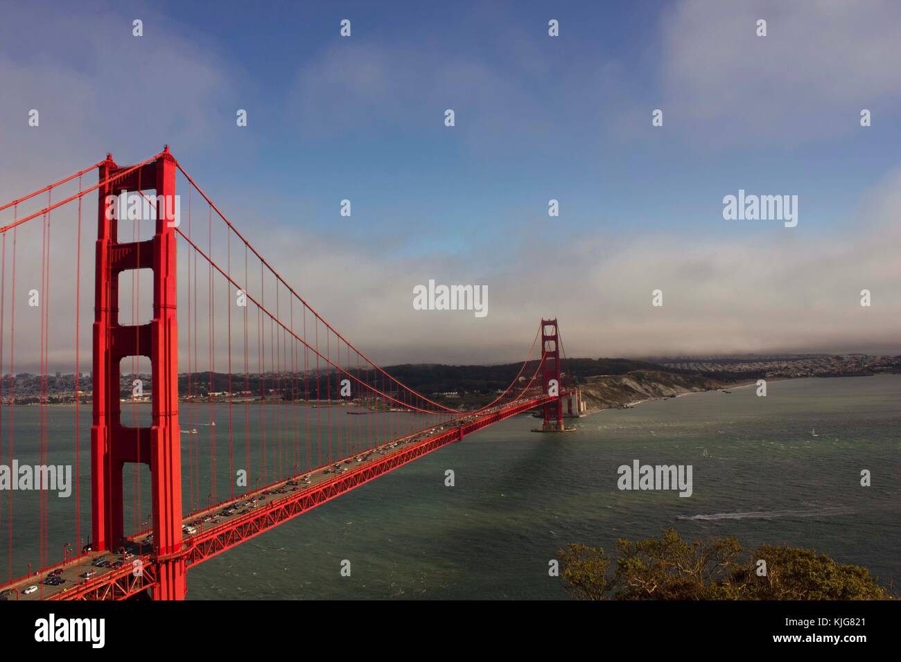 San Francisco, USA - 11.August 2013: Tag der Blick auf die Golden Gate Bridge in San Francisco, in einer klaren sonnigen Tag im Sommer Stockfoto