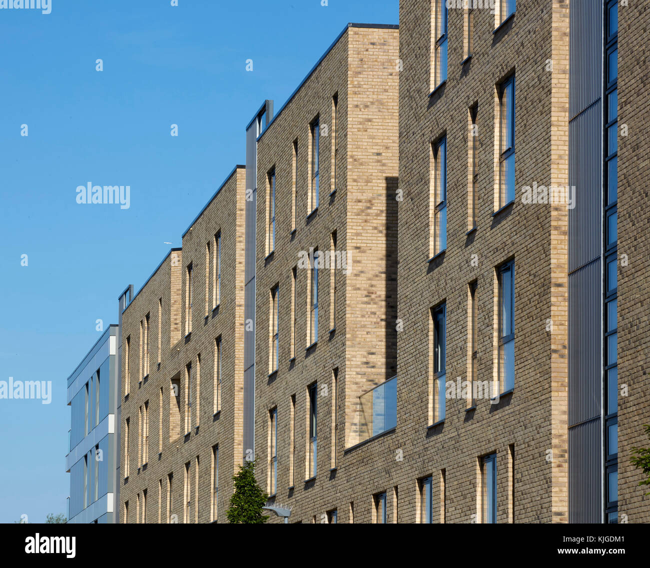 Detail der Fassade. Walthamstow Stadium Gehäuse Entwicklung, Walthamstow, Vereinigtes Königreich. Architekt: Conran und Partner, 2017. Stockfoto