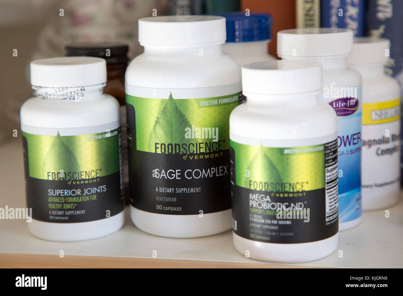 Nahaufnahme der Lebensmittelwissenschaft Ergänzung ergänzende Gesundheit Medizin Container Stockfoto