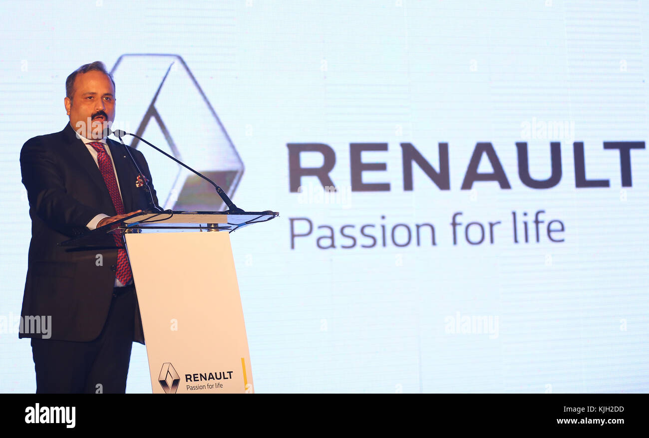 Colombo, Sri Lanka. November 2017. Sumit Sawhney, Managing Director und Chief Executive Officer von Renault India Private Limited, spricht während der Einführung der Ausgabe „KIWID Live for More“ in Sri Lanka. Quelle: Vimukthi Embuldeniya/Alamy Live News Stockfoto