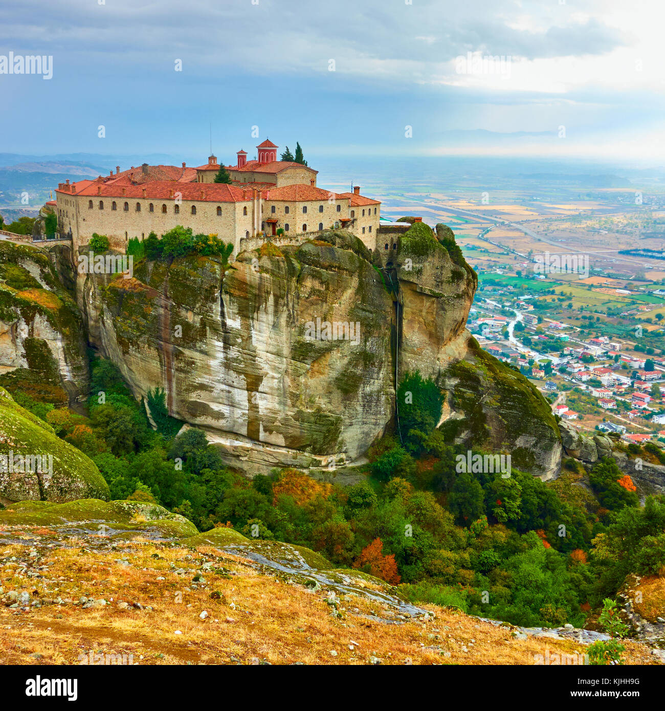 St. Stephen Kloster auf dem Gipfel des Felsens in Meteora, Griechenland Stockfoto