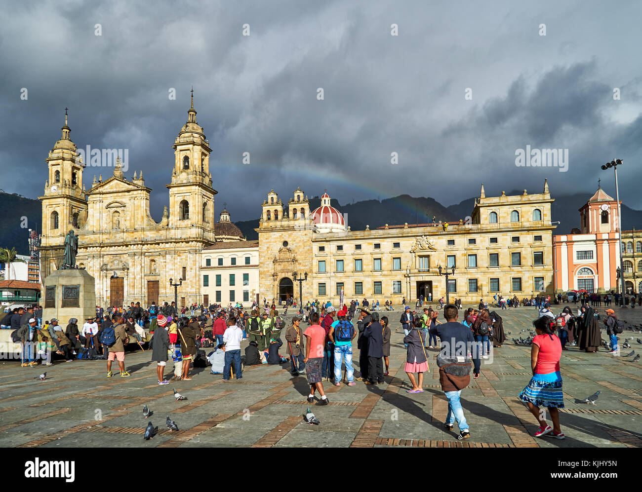 Die Kathedrale und der Plaza de Bolivar, Bogota, Kolumbien, Südamerika Stockfoto