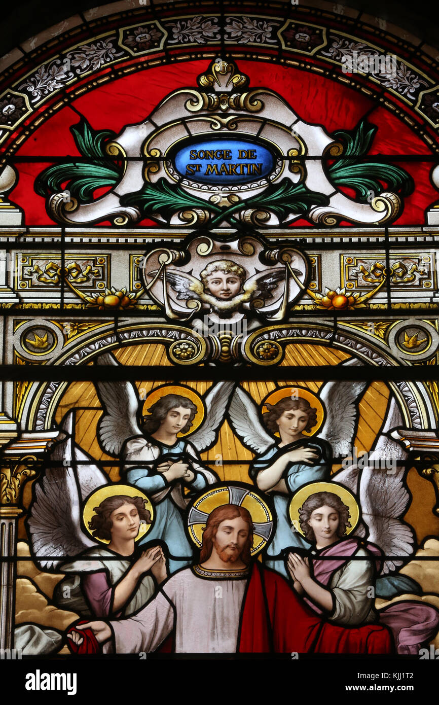 St. Martin Kirche. Glasfenster. Der Traum des Hl. Martin von Tours. Avallon. Frankreich. Stockfoto