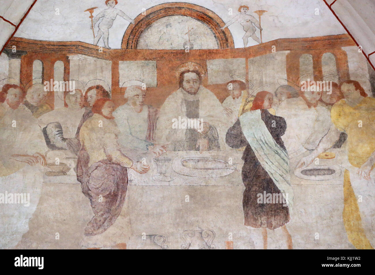 Vault de Lugny Kirche. Wandmalerei aus dem 16. Jahrhundert. Christus in seinem Leiden. Das letzte Abendmahl von Jesus und seinen Jüngern geteilt. Frankreich. Stockfoto